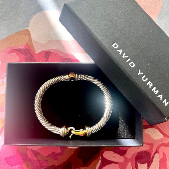 David Yurman Buckle Classic Cable Bracelet - Picture 9 of 11